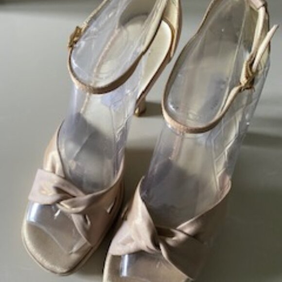 Colorifics Women's Gold Tone Shoes 7.5M - Picture 5 of 15